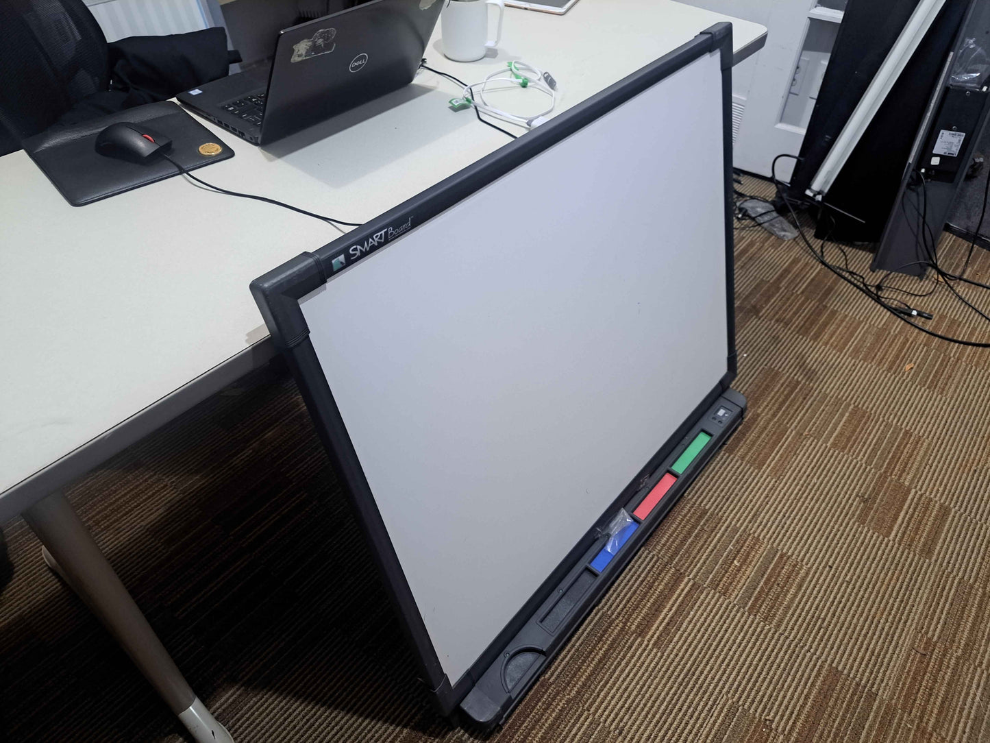 SMART Board Interactive Whiteboard