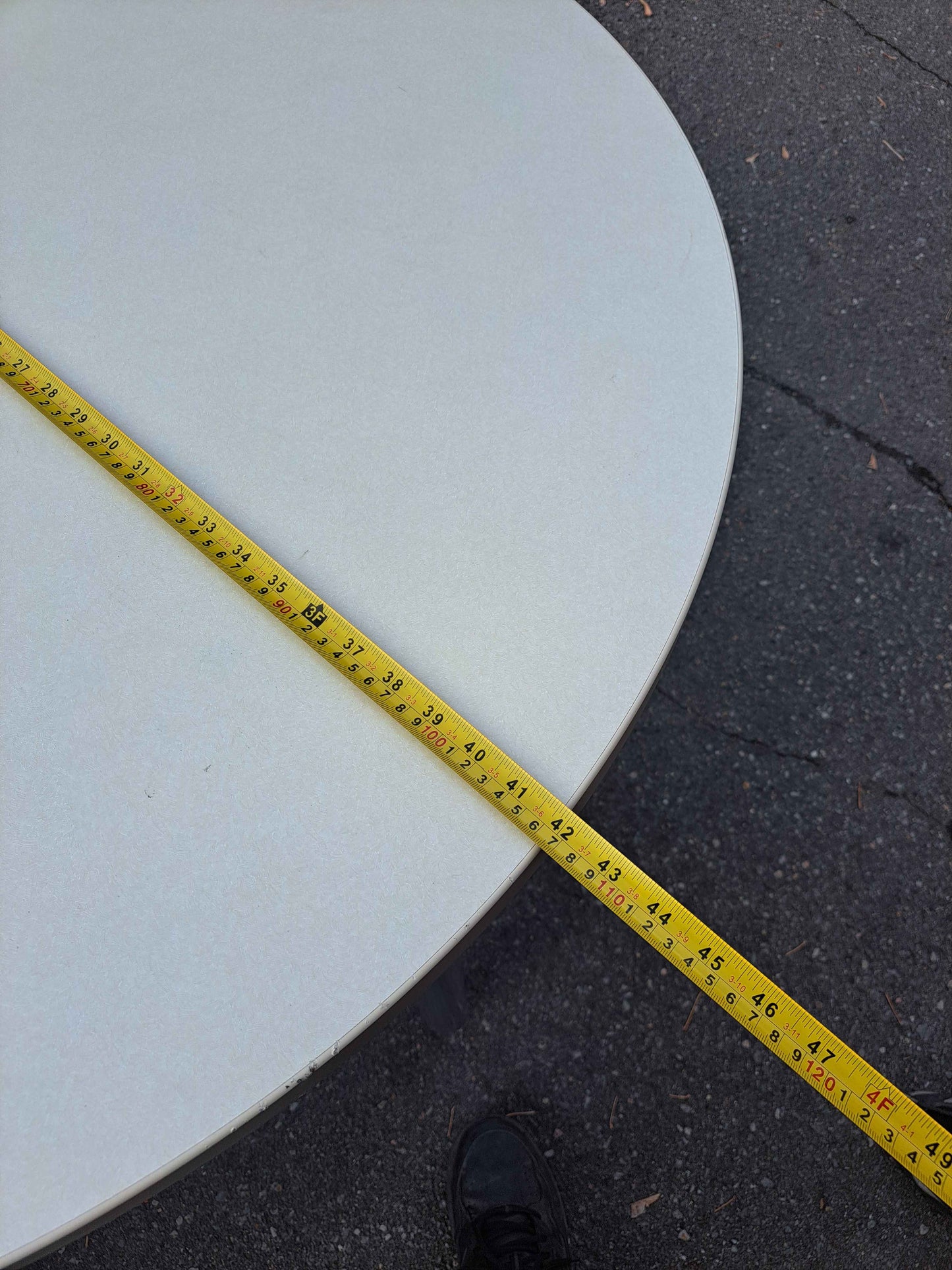 Product Description: Oval Conference Table – 70" x 40"