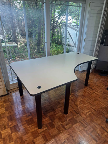 Curved Edge Rectangular Office Table (White & Black)