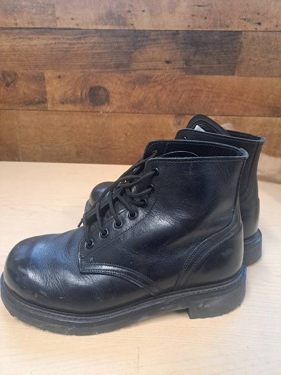 Combat boots, Size 7.5