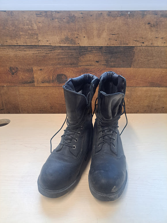 Combat boots, Size 11