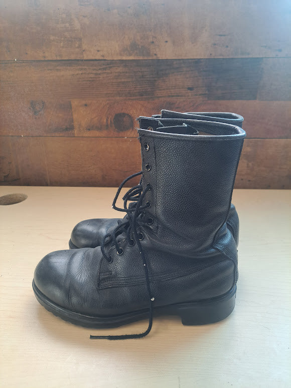 Combat Boots, Size 7.5
