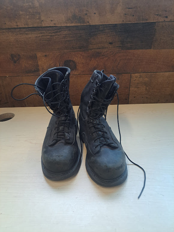 Safety Boots, Size 6.5