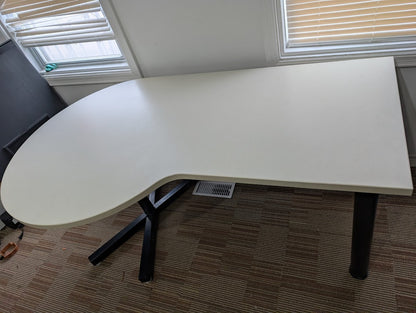 White Curved Conference / Work Table
