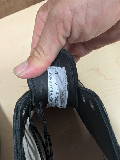 Canada West Oxford Dress Shoes – Size 9