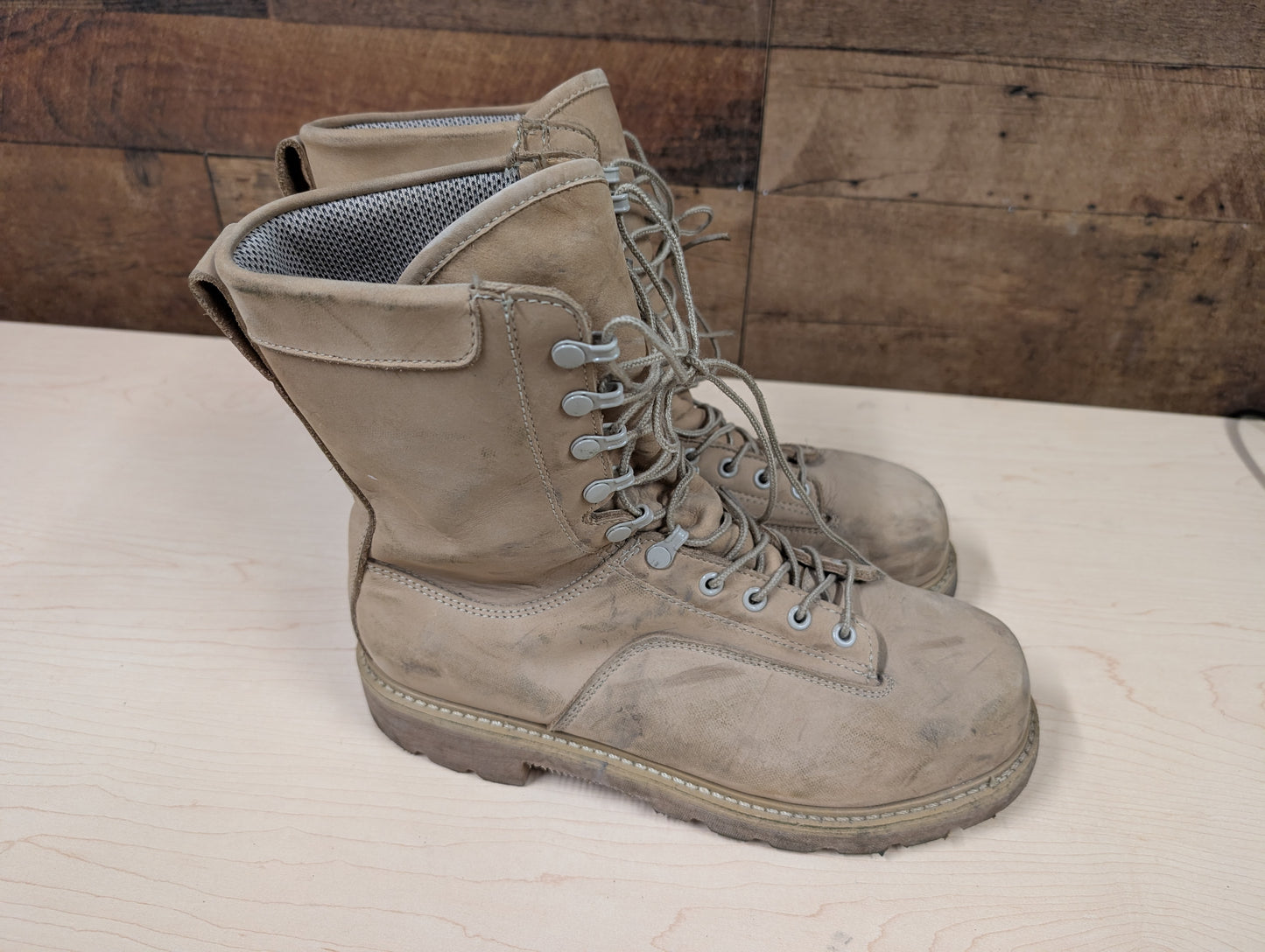 Military-Style CSA Work Boots/Safety Boots – Size 10