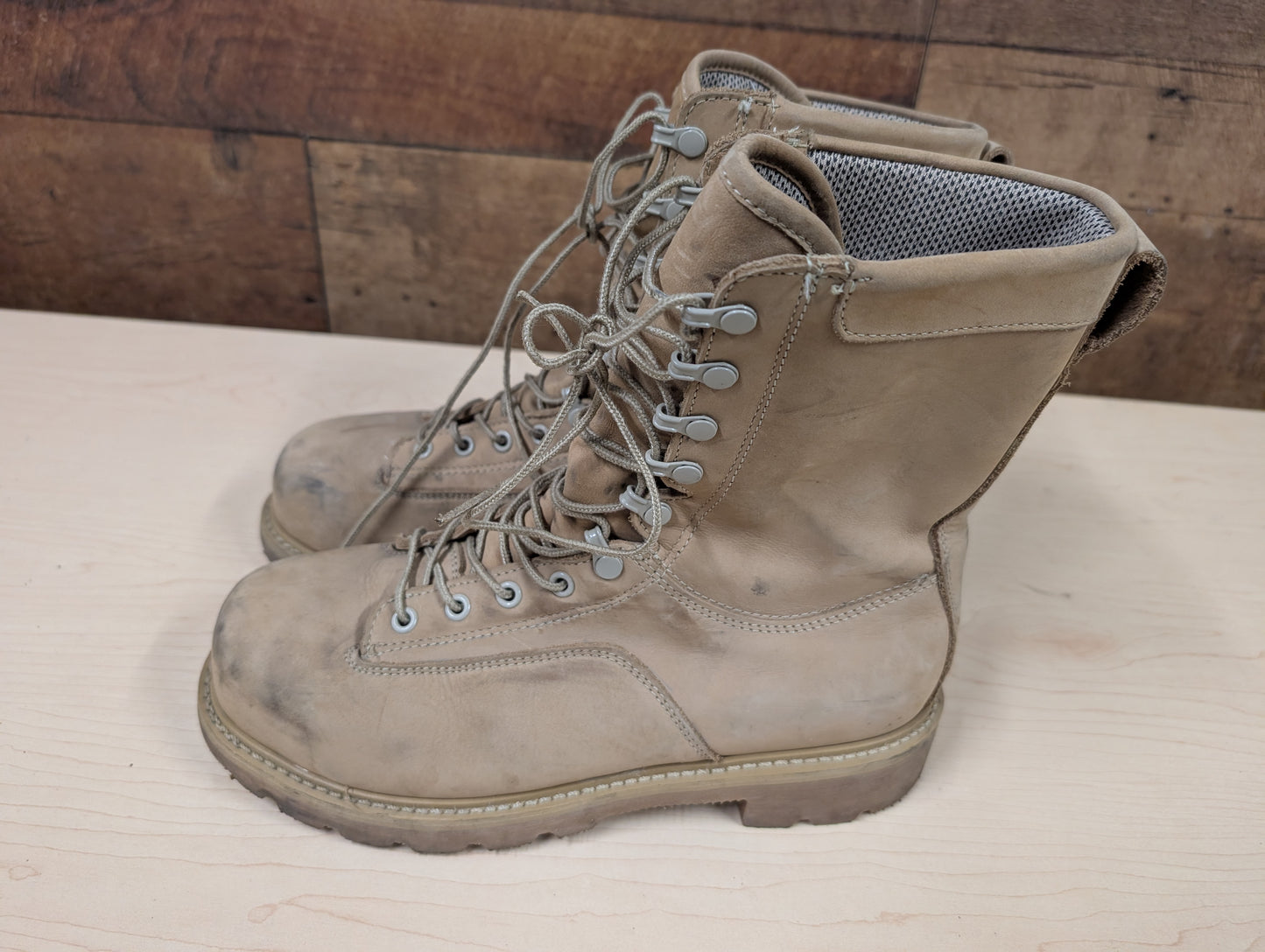 Military-Style CSA Work Boots/Safety Boots – Size 10