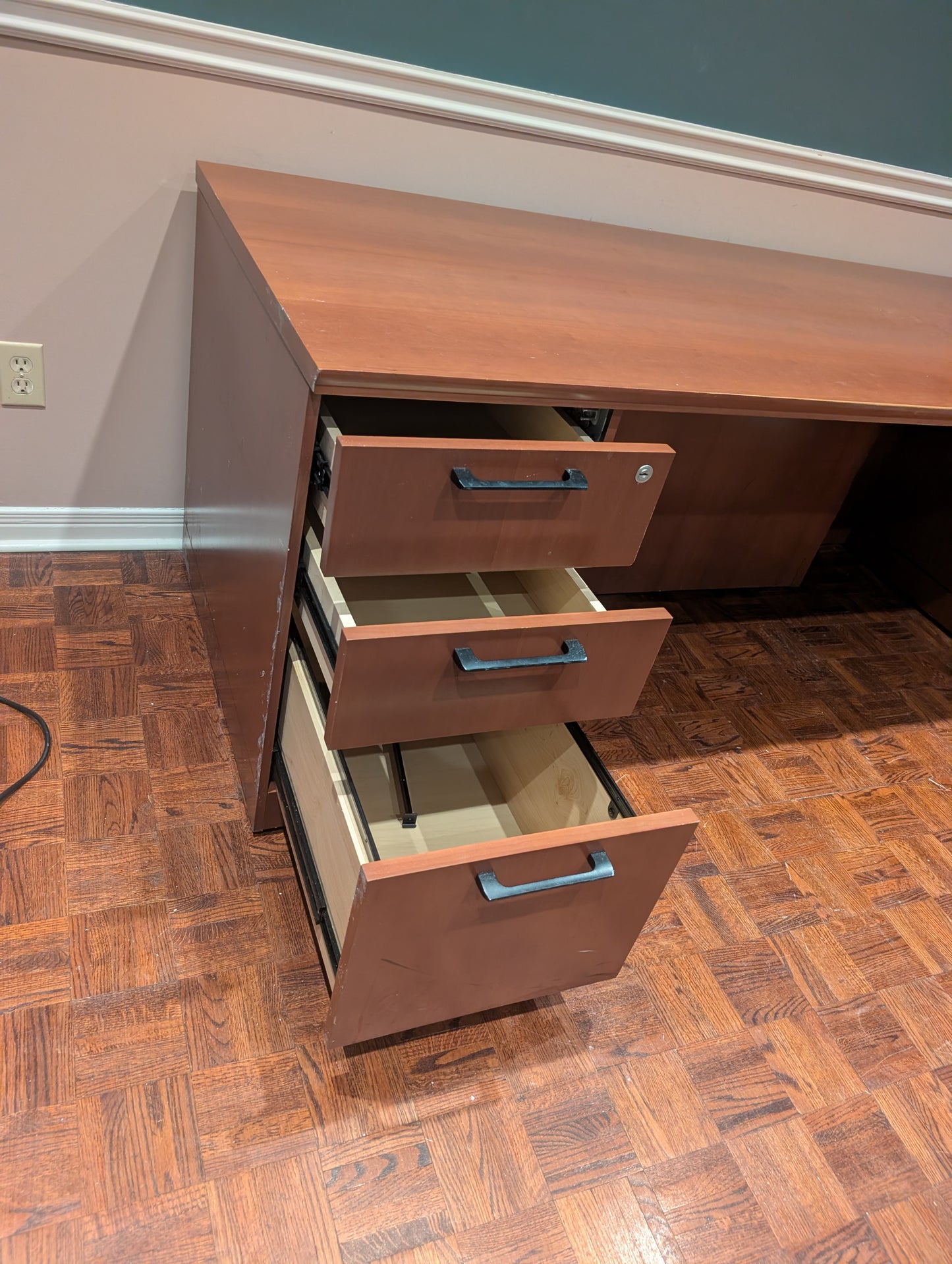 Executive Office Desk with Drawers