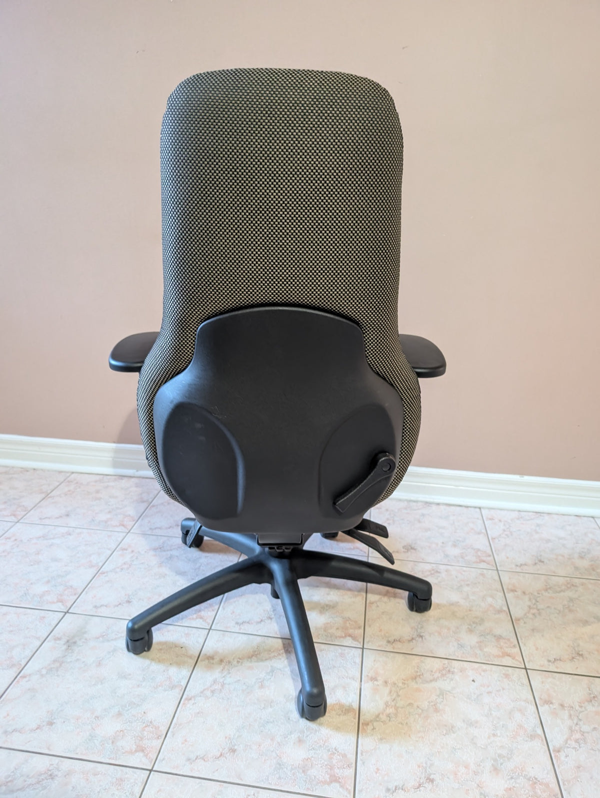 Global high-back ergonomic office chair