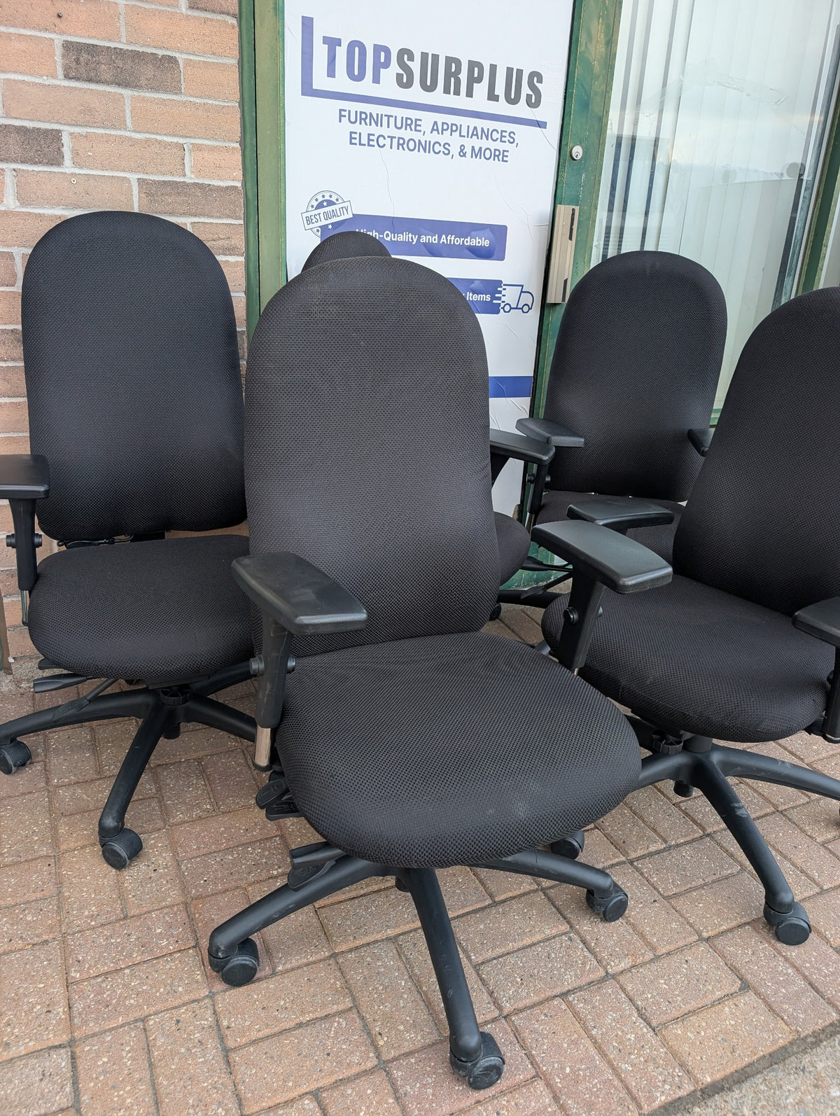ADI Désir DRD black ergonomic office chair