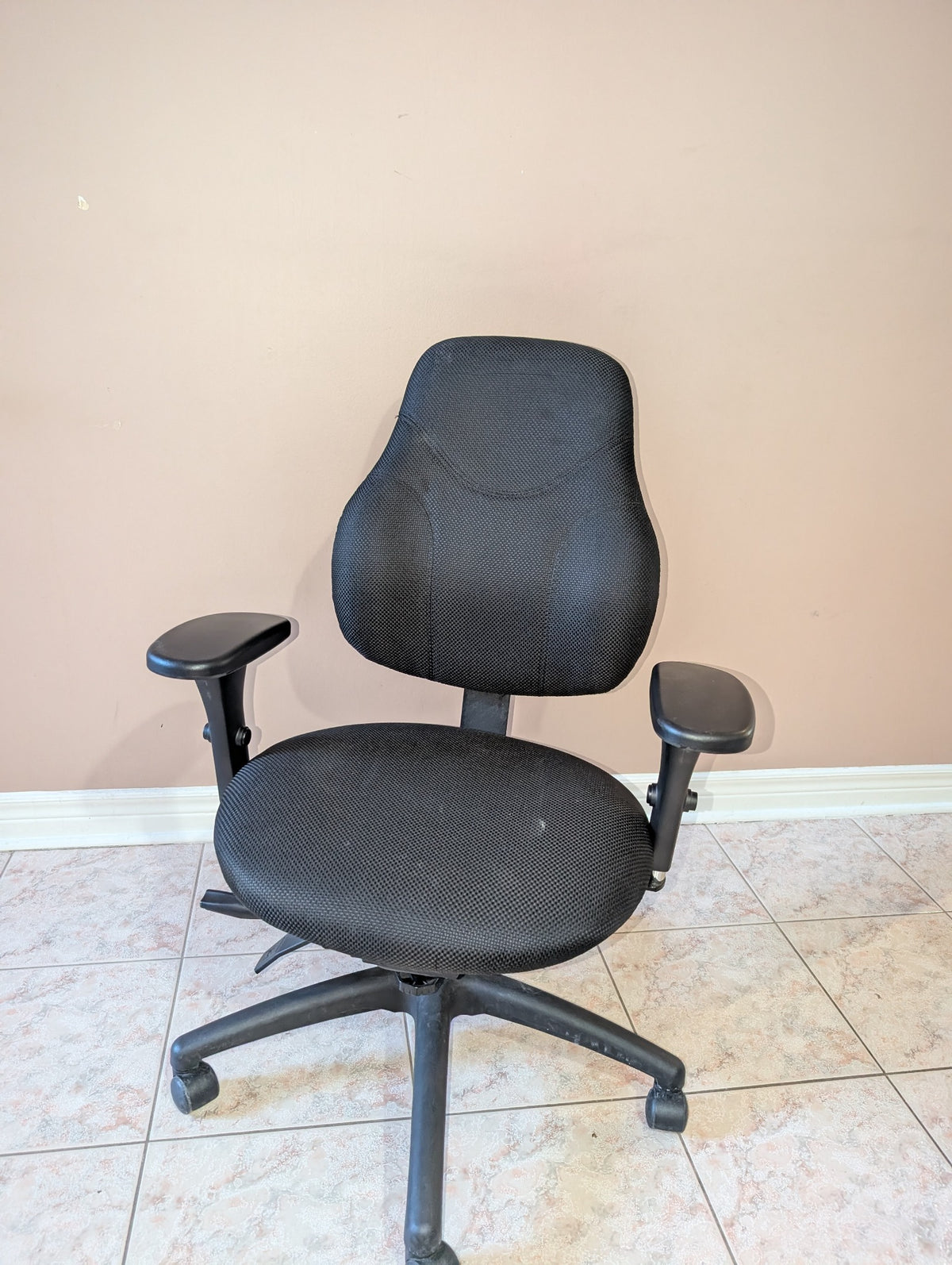 Global Tritek Ergo Select 7492-3 office chair