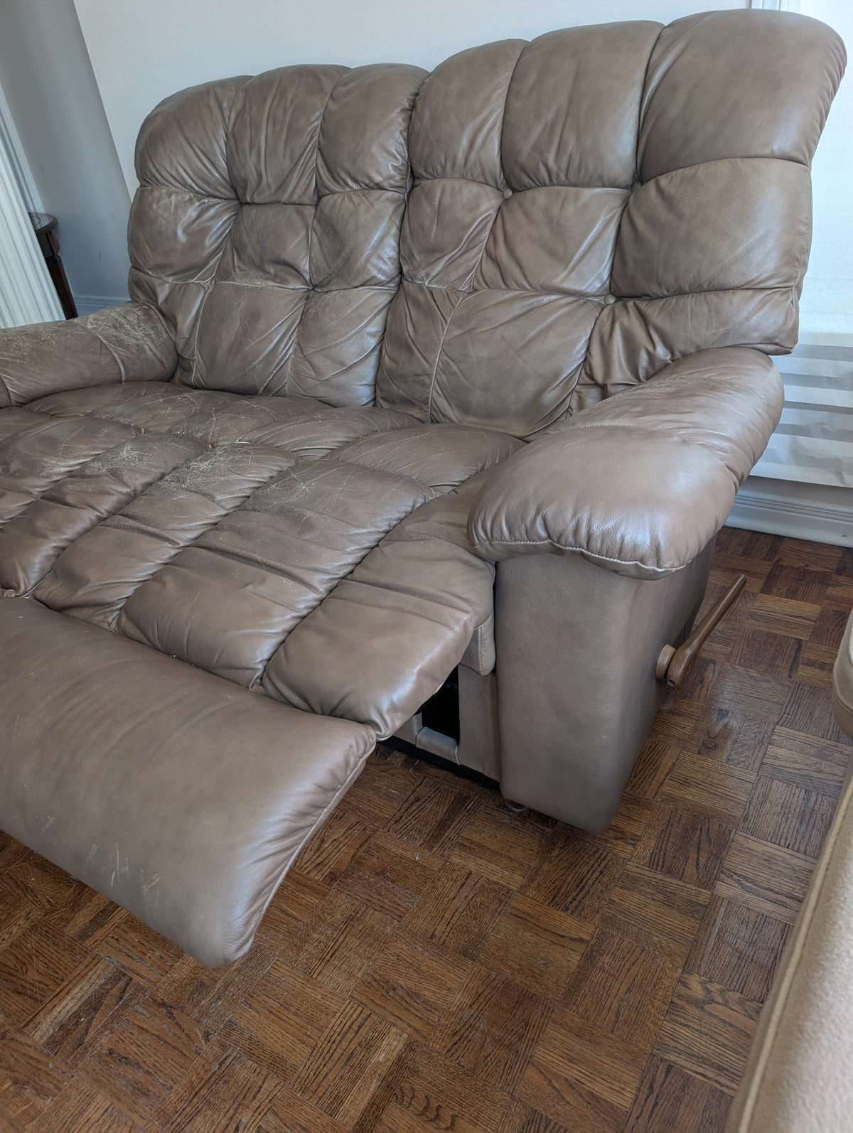 Two-seat reclining sofa condition and recliner detail 4