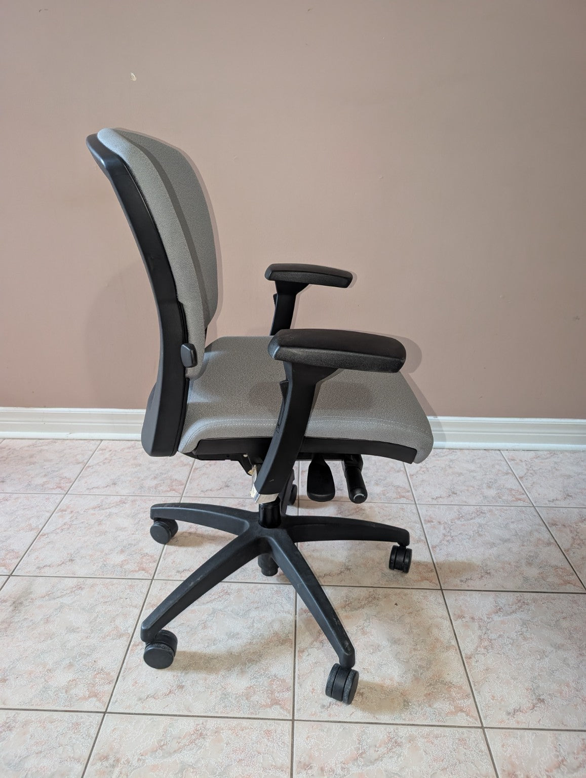 Grey Teknion Savera Synchro office chair, view 2